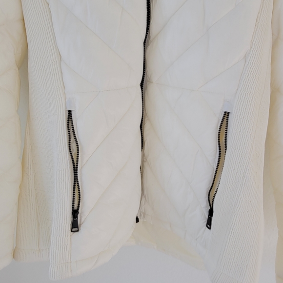DKNY Puffy Jacket Size XL - Picture 3 of 8
